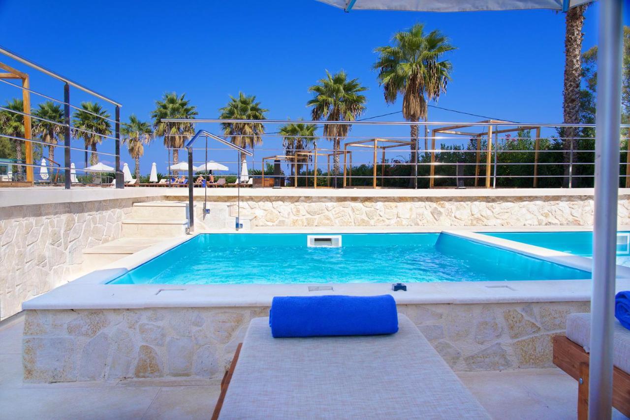 Ionian Emerald 5*
