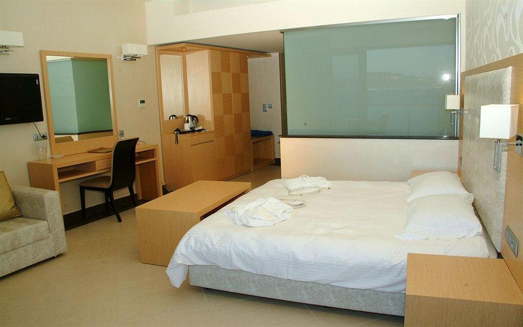 Ionian Emerald Hotel